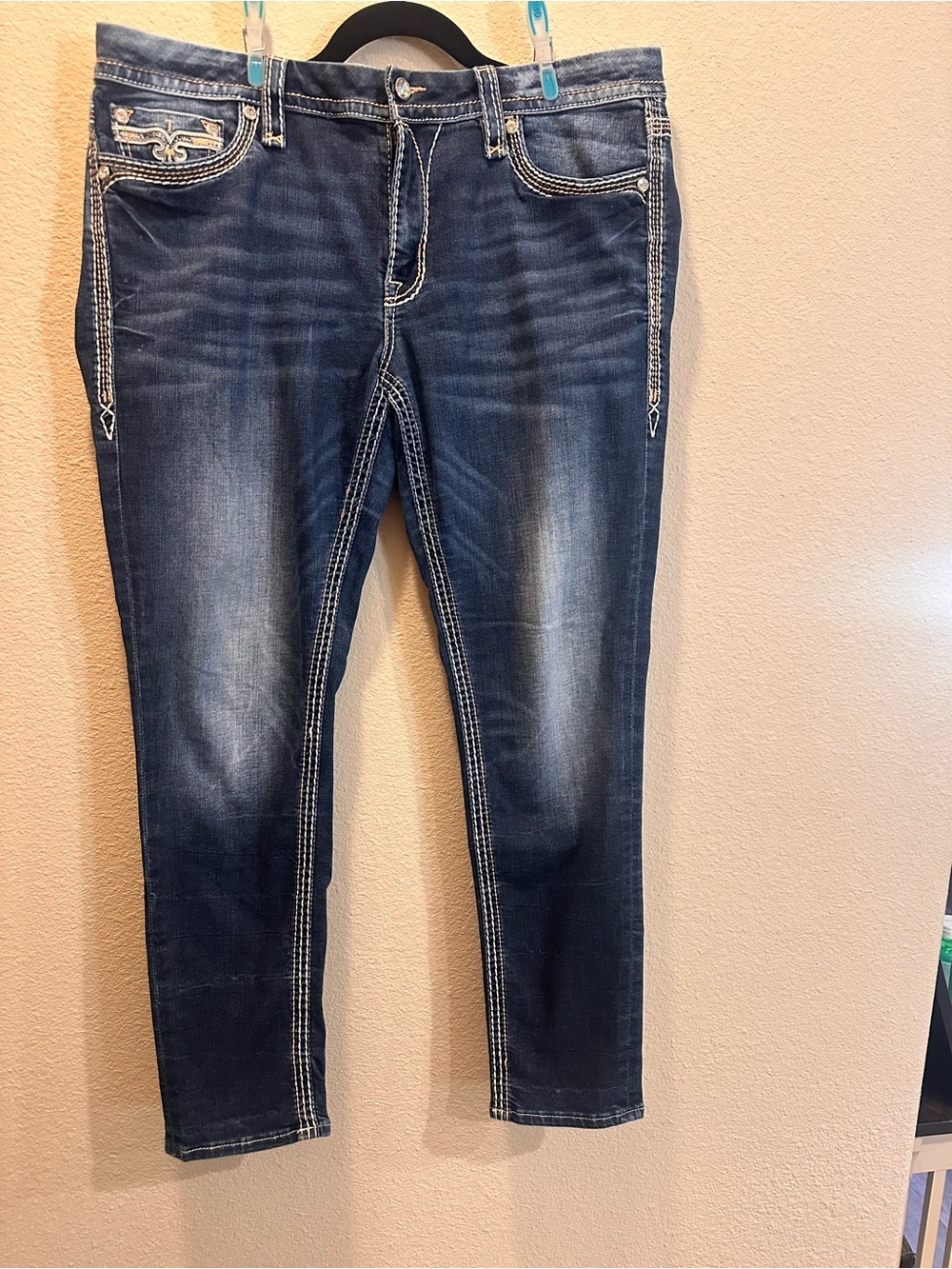 Rock Revival Vien Women’s Jeans Size 33x28 easy, ankle skinny
